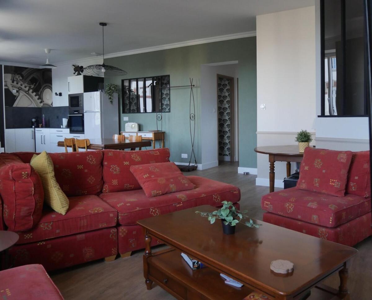 Appartement Le Familia à Guer Extérieur photo